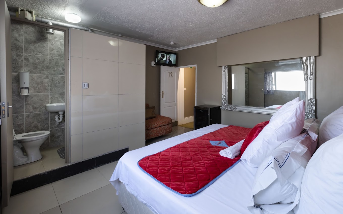 Guest house near Parow station